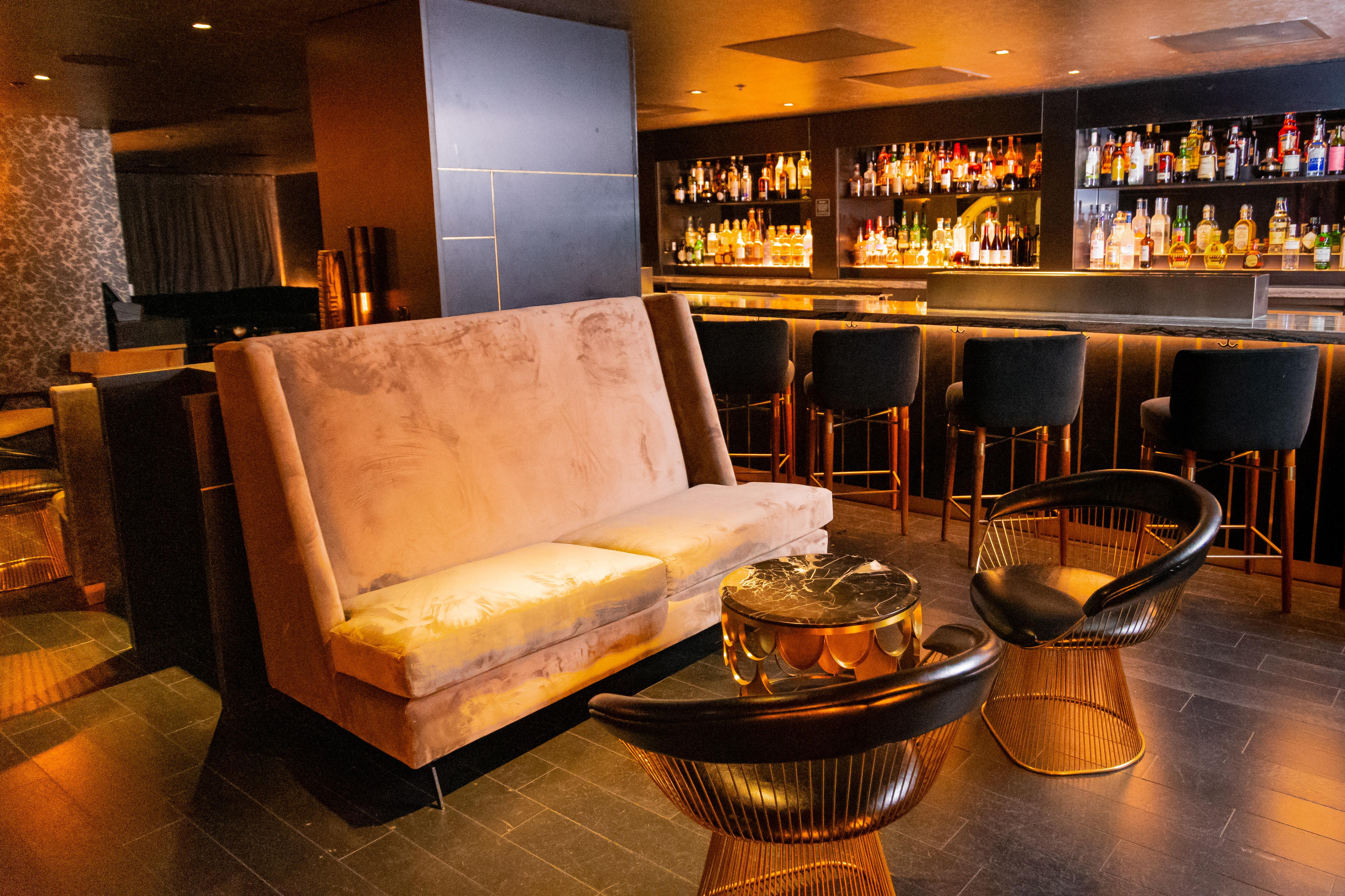 The Mayfair Angeles Hotel 4*