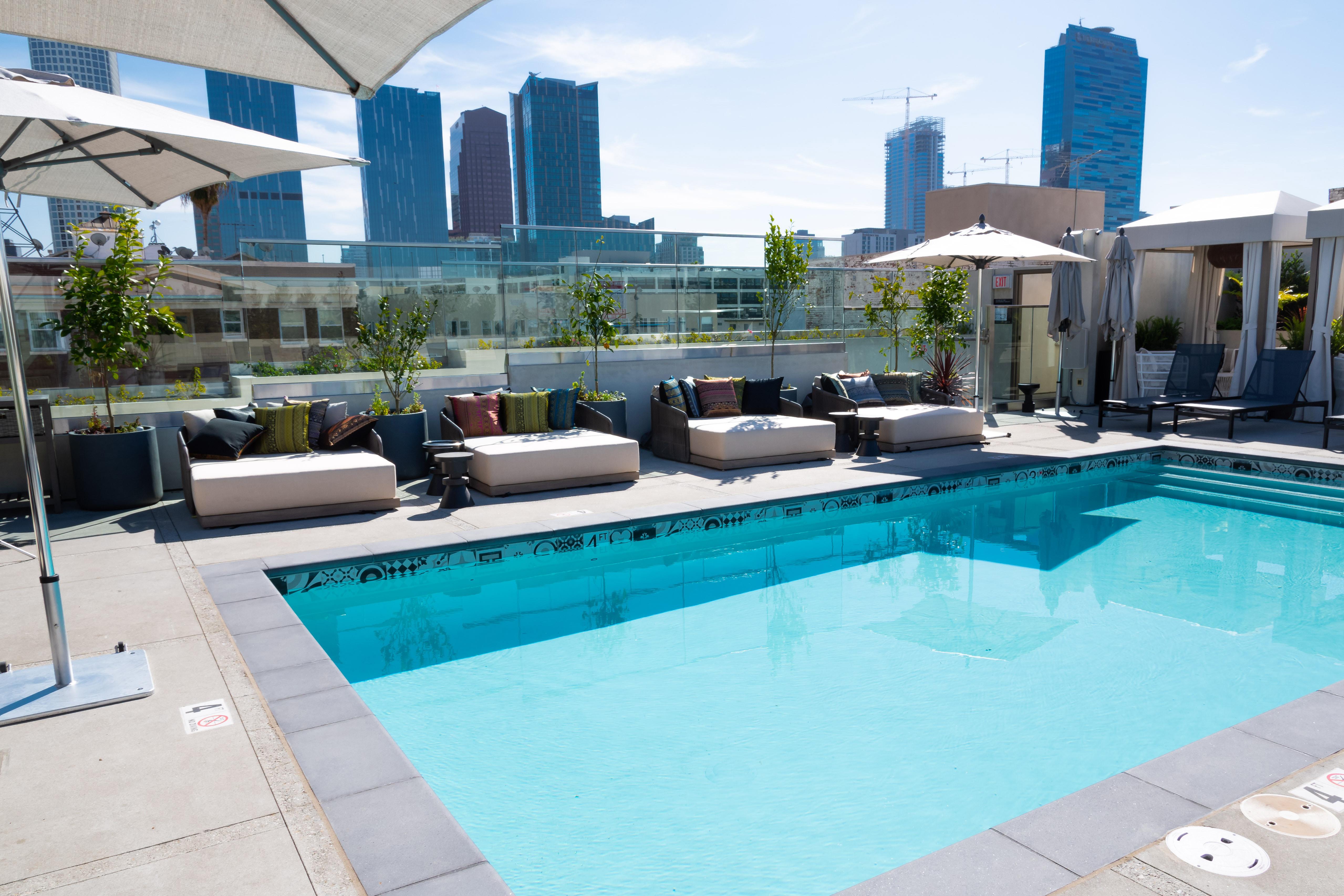 The Mayfair Angeles Hotel