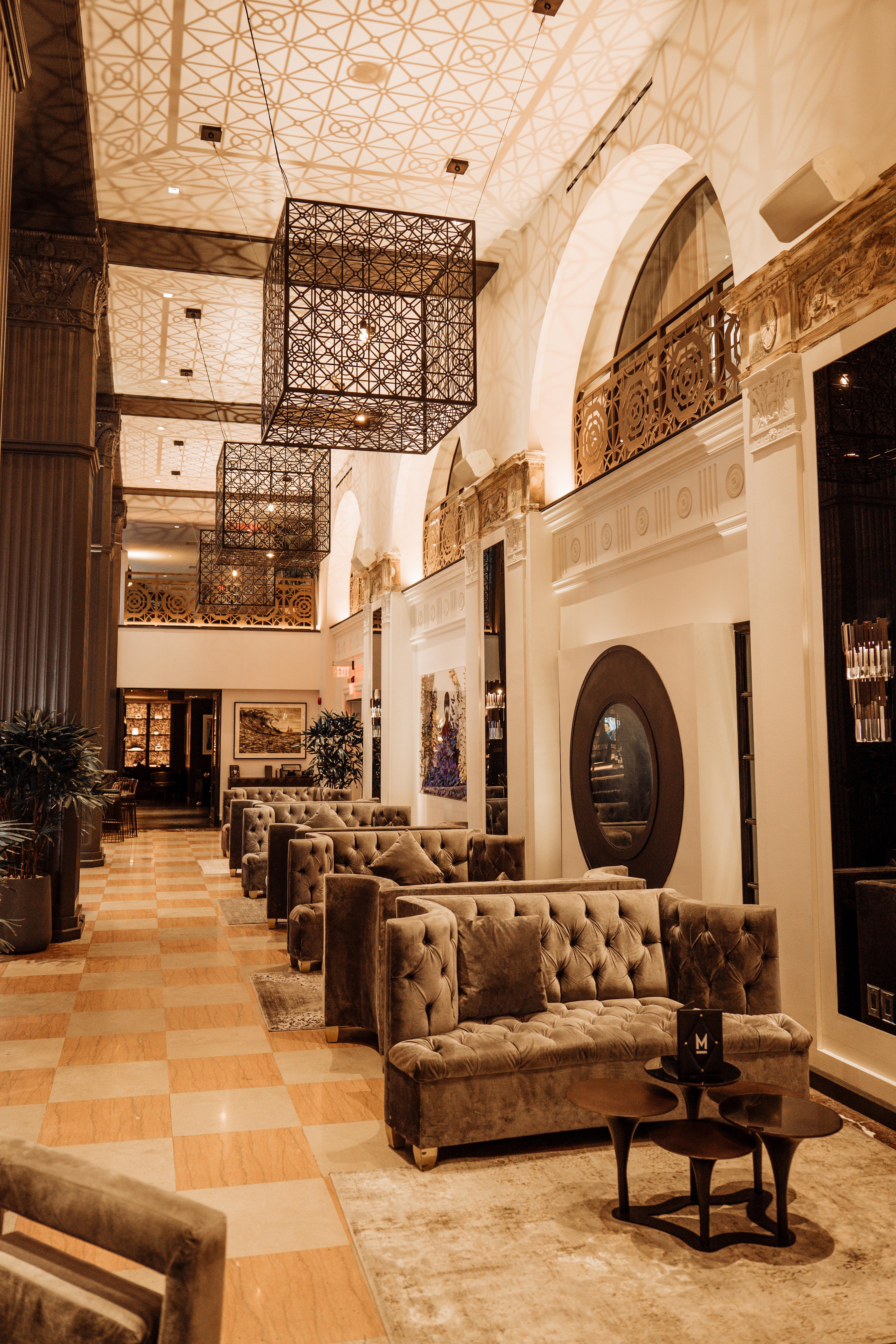 The Mayfair Angeles 4*