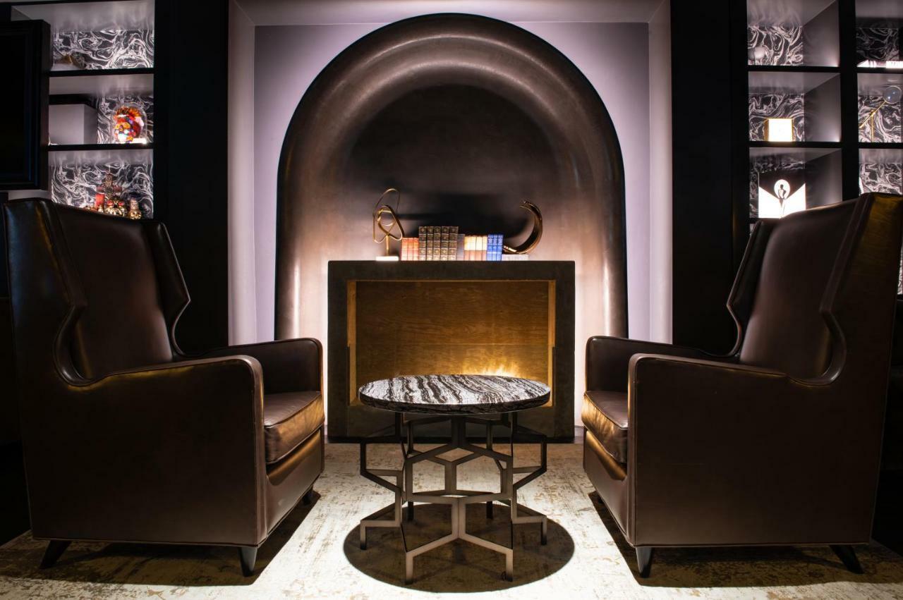 The Mayfair Angeles Hotel 4*