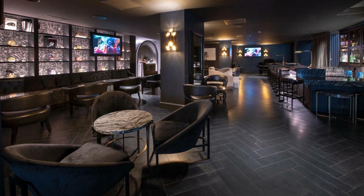 The Mayfair Angeles Hotel 4*